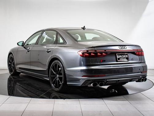 2022 Audi S8 4.0T