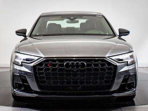 2022 Audi S8 4.0T