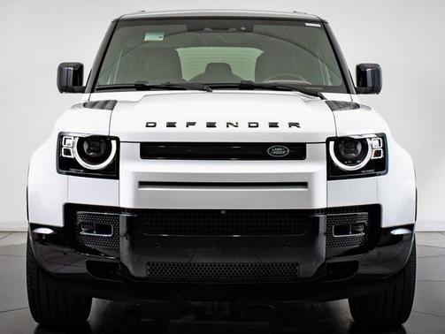2024 Land Rover Defender X-Dynamic SE
