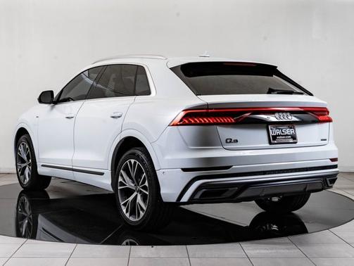 Glacier White 2023 Audi Q8 Premium Plus