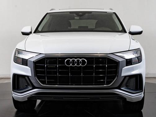 Glacier White 2023 Audi Q8 Premium Plus