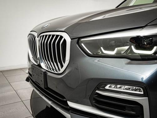 Arctic Gray Metallic 2019 BMW X5 xDrive40i