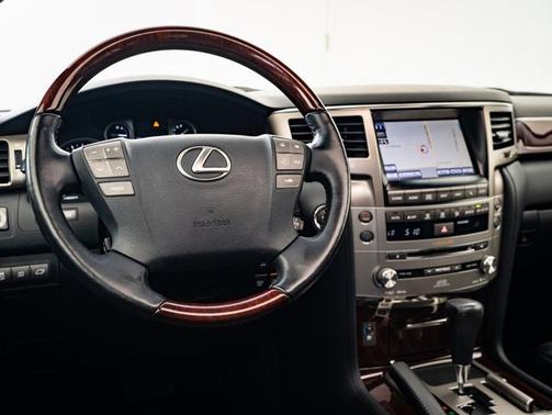 2014 Lexus LX 570 Base