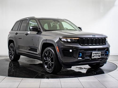 2024 Jeep Grand Cherokee Anniversary Edition