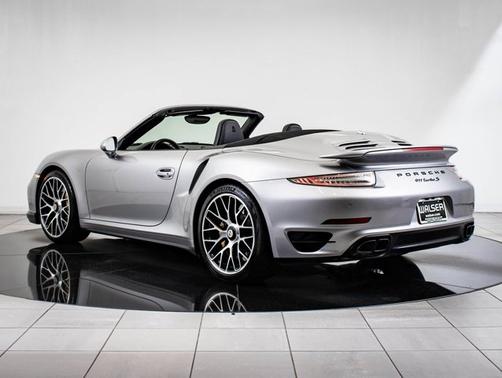 2016 Porsche 911 Turbo S