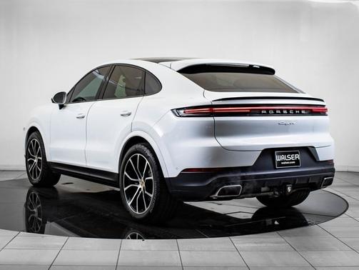 2024 Porsche Cayenne 