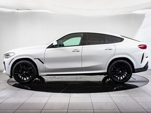 2023 BMW X6 xDrive40i