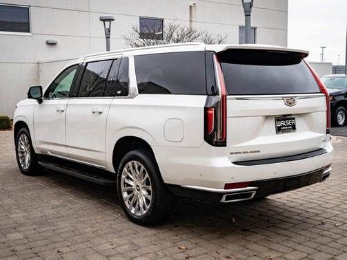 Crystal White Tricoat 2021 Cadillac Escalade ESV Premium Luxury