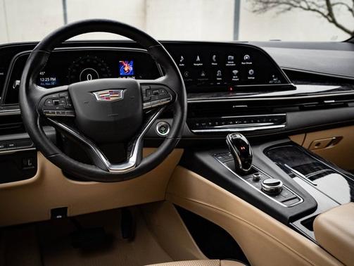 Crystal White Tricoat 2021 Cadillac Escalade ESV Premium Luxury