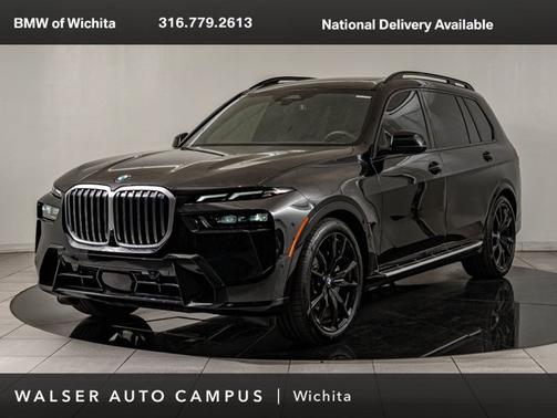 Black Sapphire Metallic 2025 BMW X7 xDrive40i