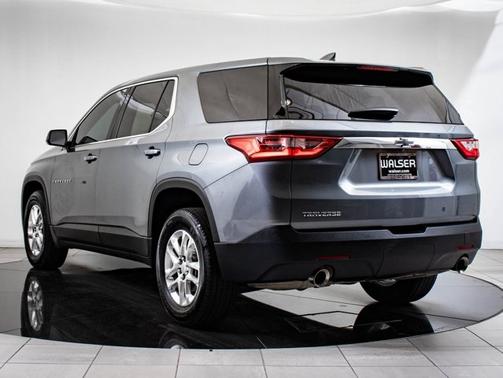 2021 Chevrolet Traverse LS