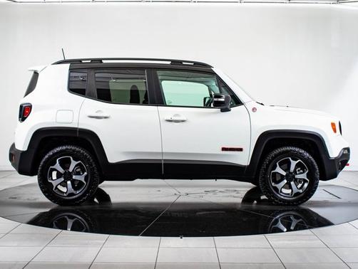 2022 Jeep Renegade Trailhawk
