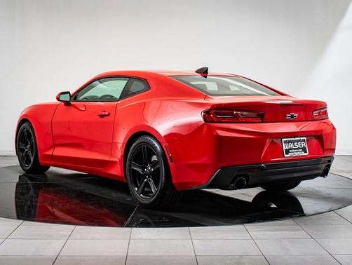 2018 Chevrolet Camaro 2LT