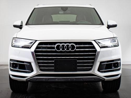 2017 Audi Q7 3.0T Prestige