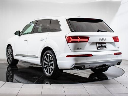 2017 Audi Q7 3.0T Prestige