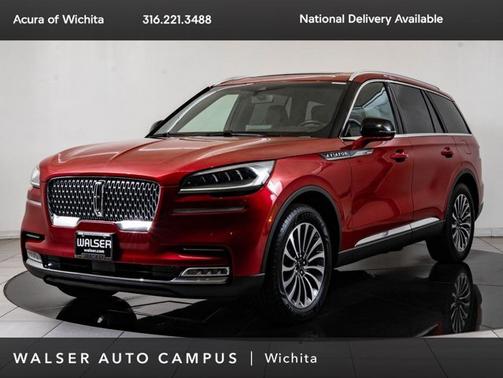 Red Carpet 2021 Lincoln Aviator Reserve