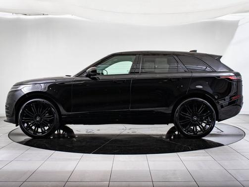 2025 Land Rover Range Rover Velar Dynamic SE