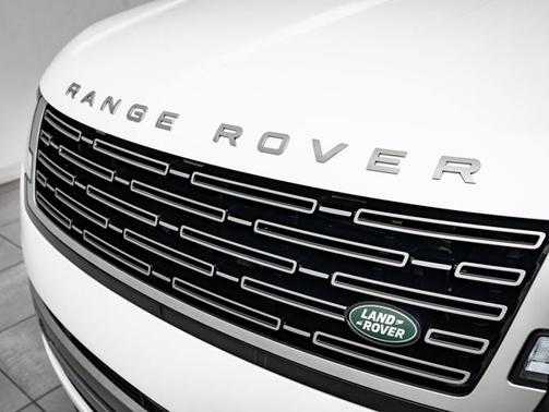 2024 Land Rover Range Rover SE