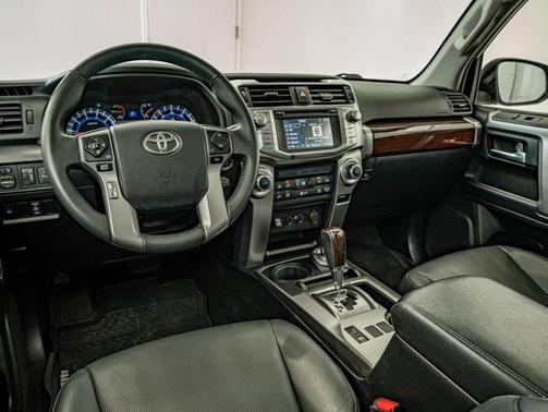 Blizzard Pearl 2019 Toyota 4Runner Limited