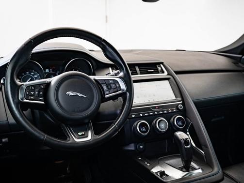 2019 Jaguar E-PACE R-Dynamic SE