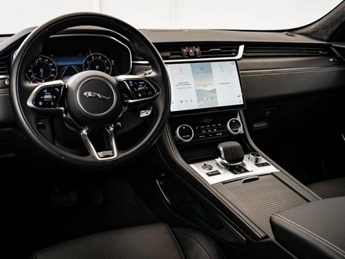 2025 Jaguar F-PACE R-Dynamic S