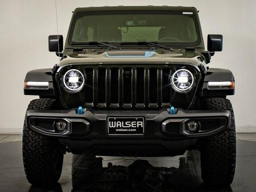 Sarge Green Clearcoat 2023 Jeep Wrangler Rubicon