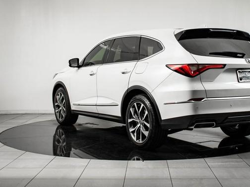 2023 Acura MDX w/Technology Package