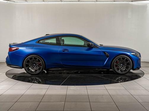 Frozen Portimao Blue Metallic 2026 BMW M4