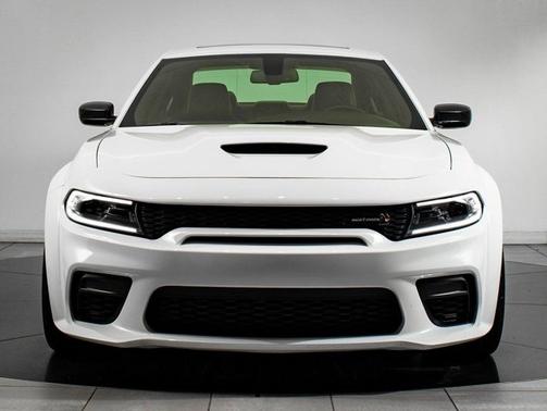 White Knuckle Clearcoat 2023 Dodge Charger SRT8