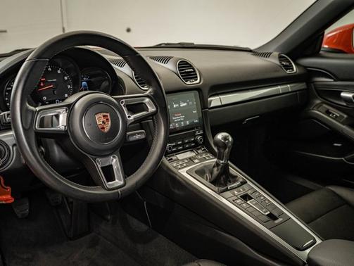 2019 Porsche 718 Boxster 