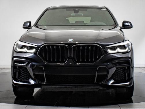 2022 BMW X6 xDrive40i