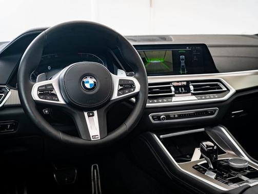 2022 BMW X6 xDrive40i