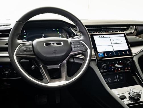 2022 Jeep Grand Cherokee 4xe
