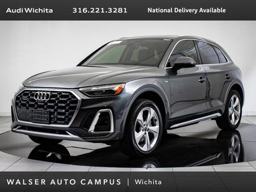 2022 Audi Q5 S line Premium Plus