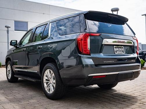 2021 GMC Yukon SLT
