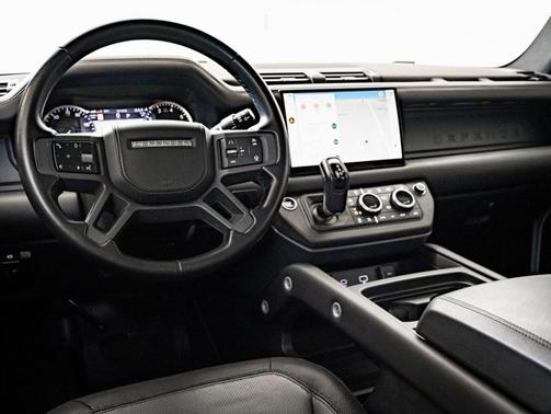 2023 Land Rover Defender X-Dynamic SE