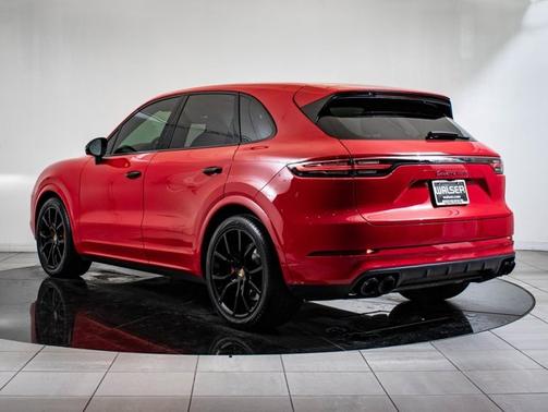 2021 Porsche Cayenne Turbo