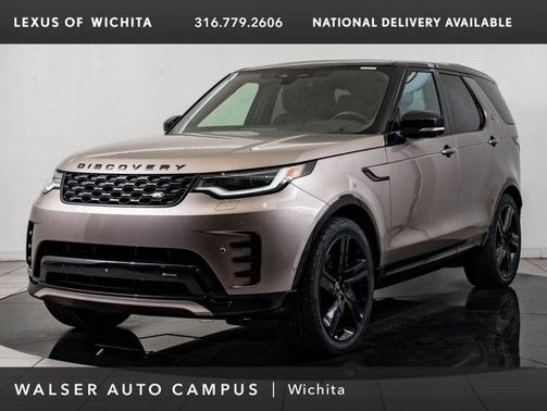 Lantau Bronze Metallic 2023 Land Rover Discovery HSE R-Dynamic