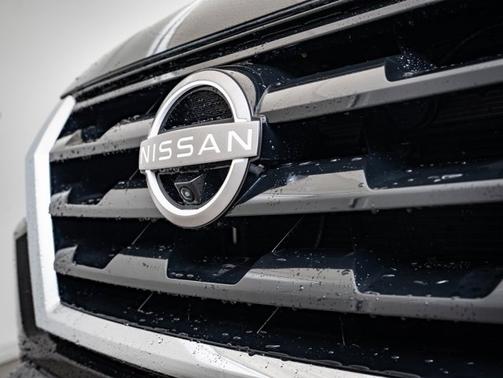 2022 Nissan Armada SL