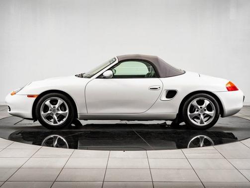 White 2002 Porsche Boxster