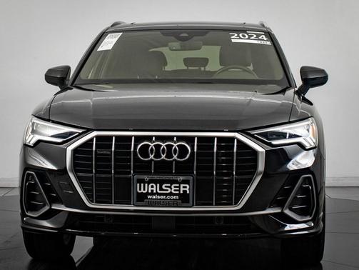 2024 Audi Q3 S line Premium