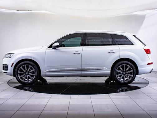 2017 Audi Q7 3.0T Premium Plus