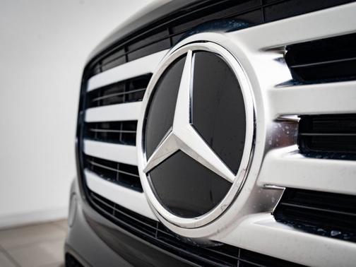 2024 Mercedes-Benz GLB 250 Base