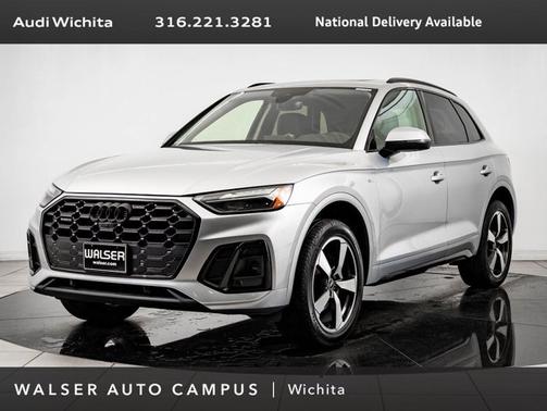2023 Audi Q5 S line Premium Plus