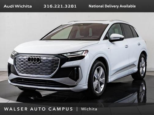 Glacier White Metallic 2024 Audi Q4 e-tron Prestige