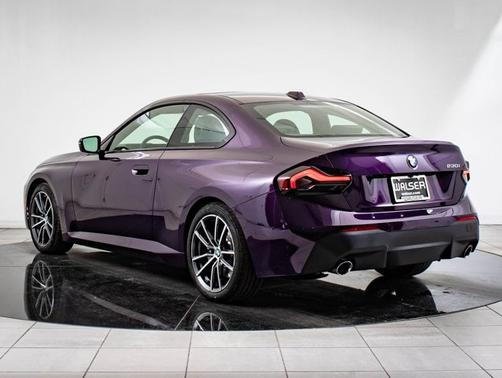 2024 BMW 230 230i