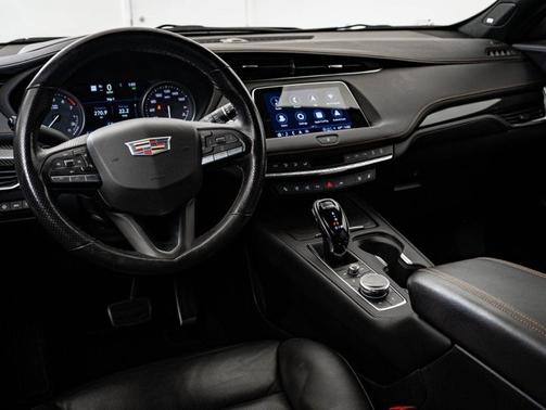 Crystal White Tricoat 2023 Cadillac XT4 FWD Sport