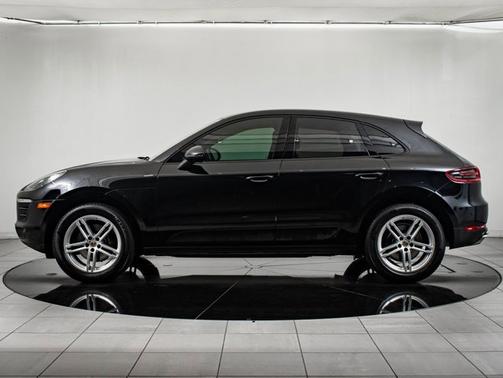 2018 Porsche Macan 