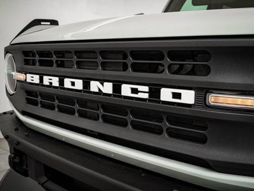 2021 Ford Bronco Black Diamond