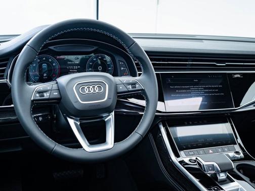 2025 Audi Q7 Premium Plus